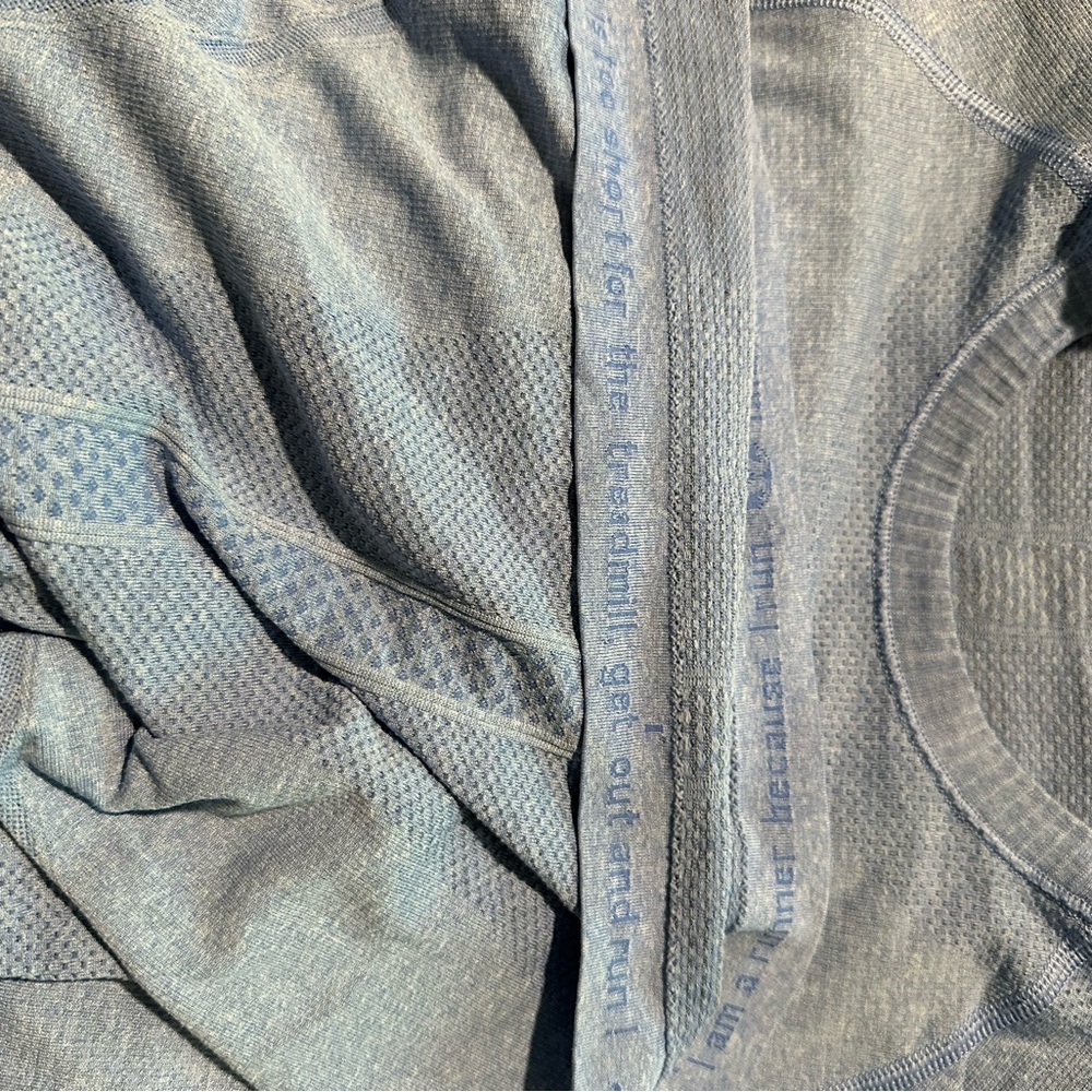 Lululemon running top ladies - Picture 5 of 5